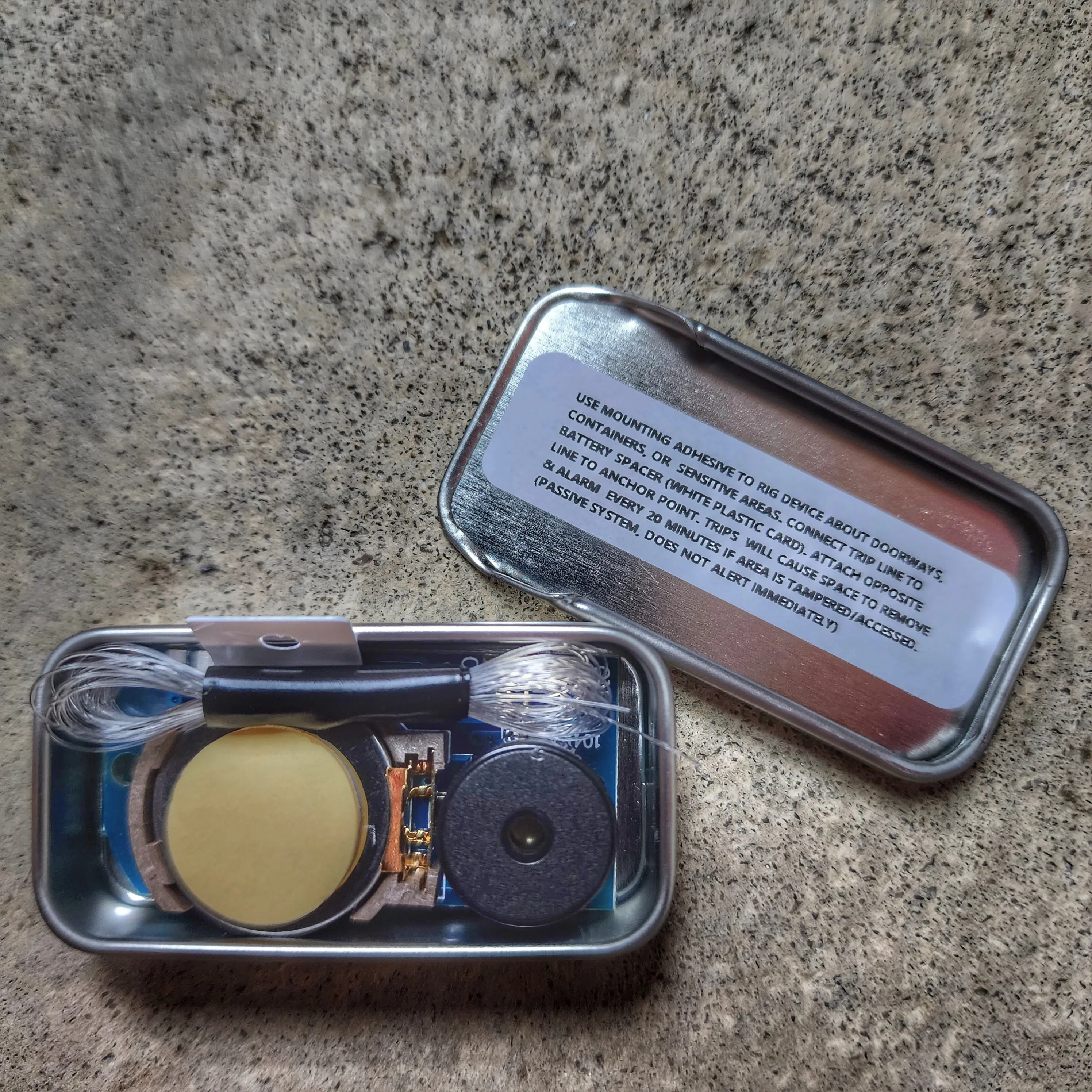 EDC Pocket Tin - Compartmentalized Survival Kits