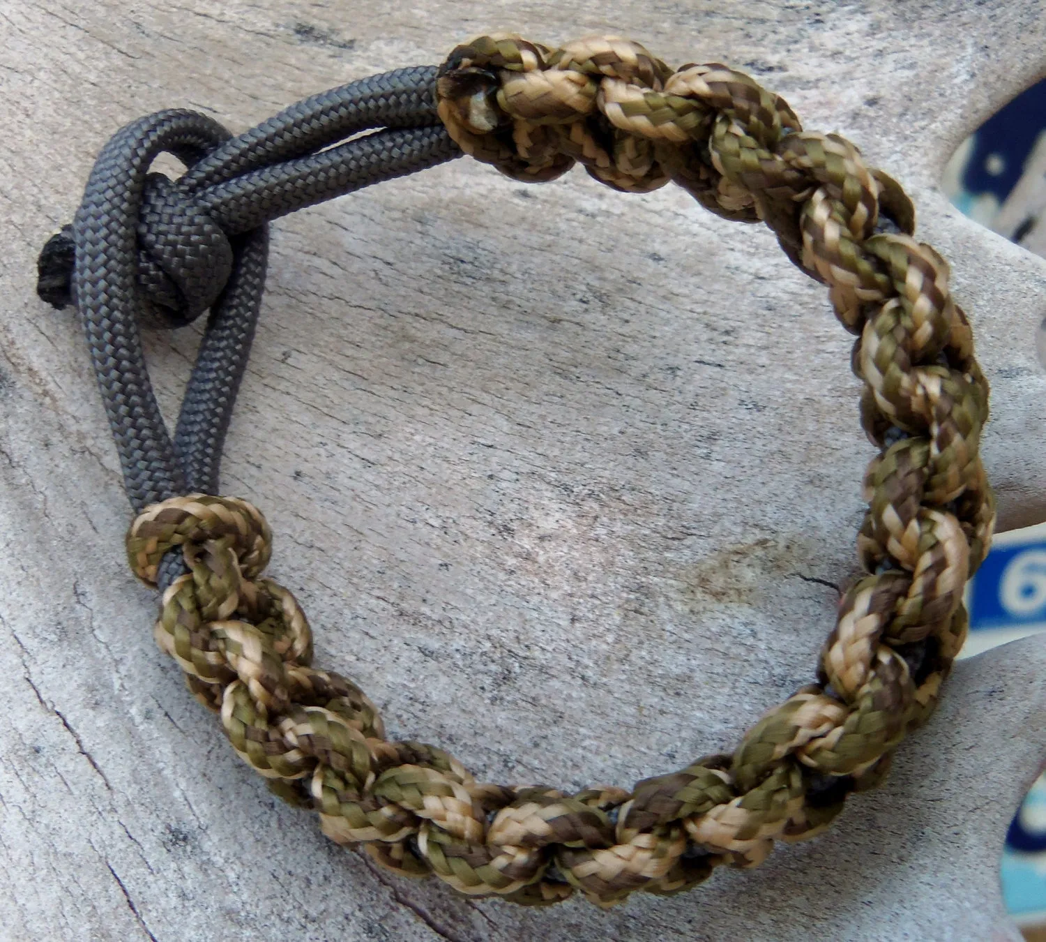 Paracord Bracelet in Camouflage and Grey  - Hand made Custom 325 Survivalist Gear - Camo Gift for Hunter Outdoorsman Fisherman Climber Hiker