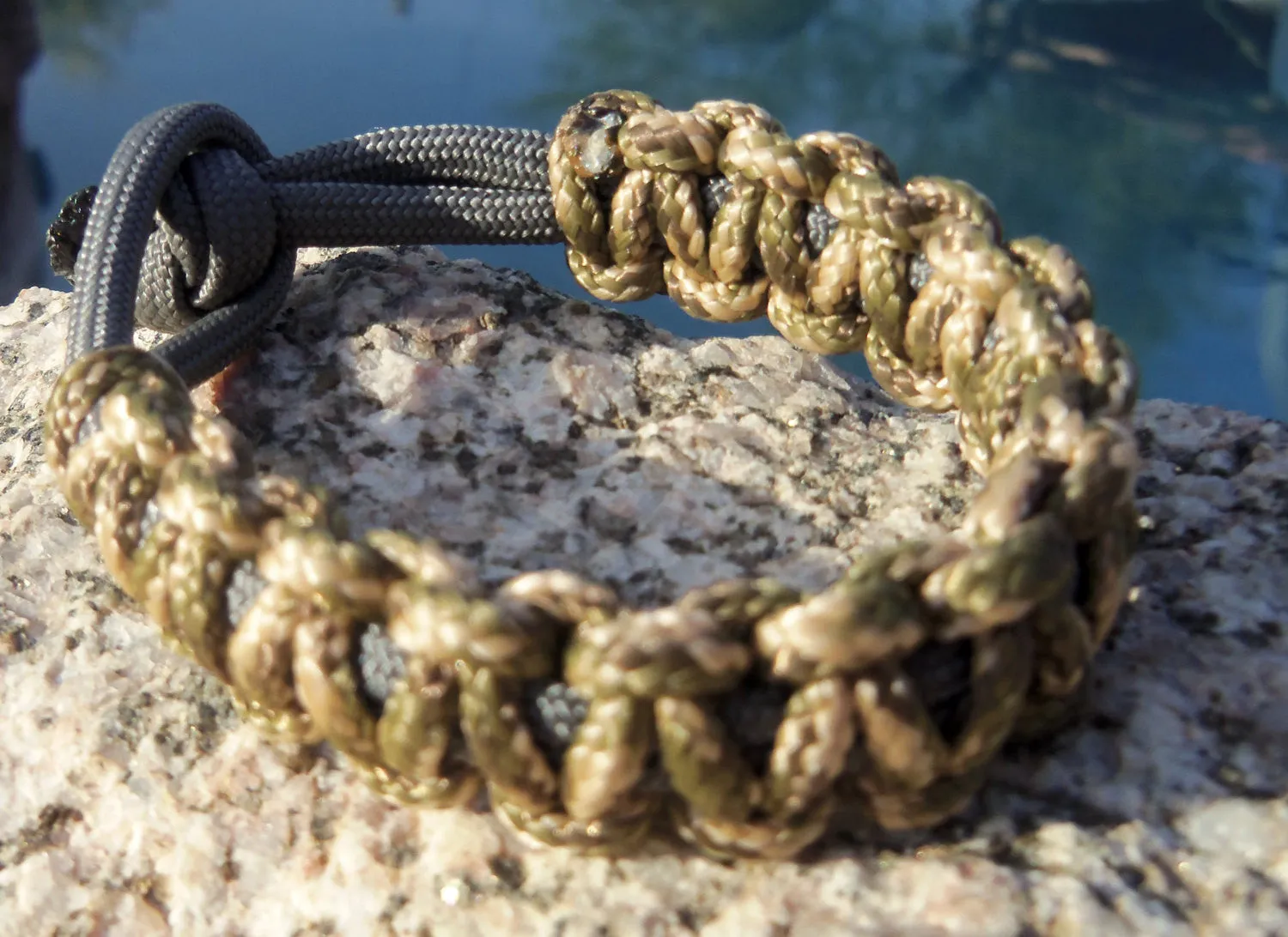 Paracord Bracelet in Camouflage and Grey  - Hand made Custom 325 Survivalist Gear - Camo Gift for Hunter Outdoorsman Fisherman Climber Hiker